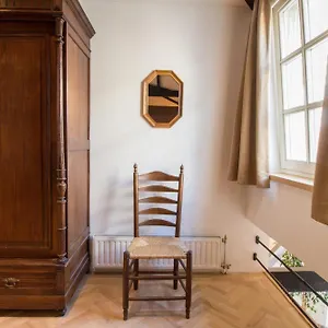 Apartment The Royal - R.q.c., Den Haag